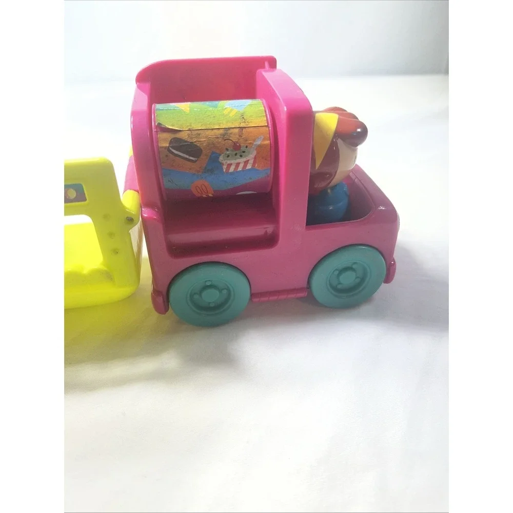 Playskool Food Van Truck Lid opens to reveal a Spinning Wheel 2015 Hasbro C-048B